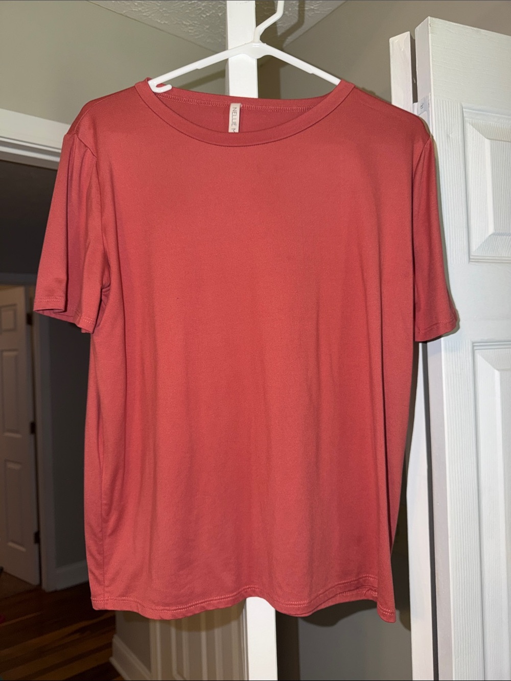 Women’s Crew Neck T-Shirt in Warm Coral